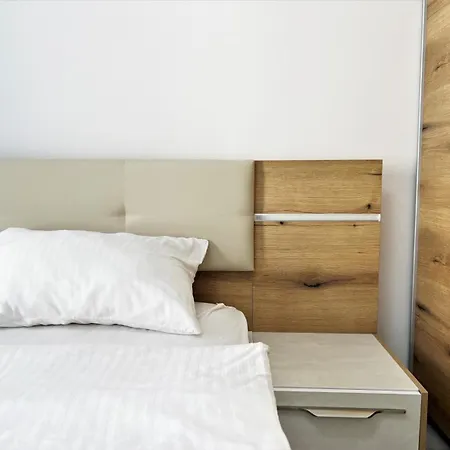 N10 By Aleezzi Apartament Năvodari