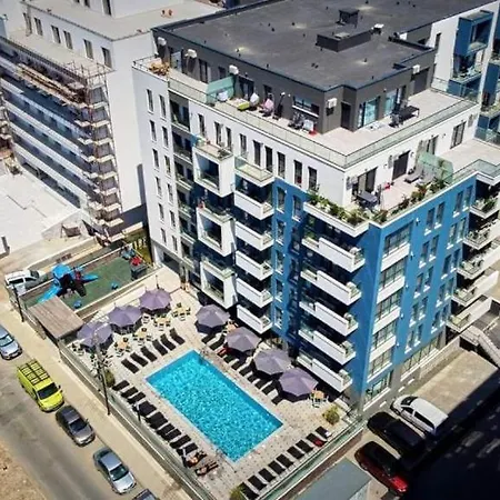 N10 By Aleezzi Apartment Navodari