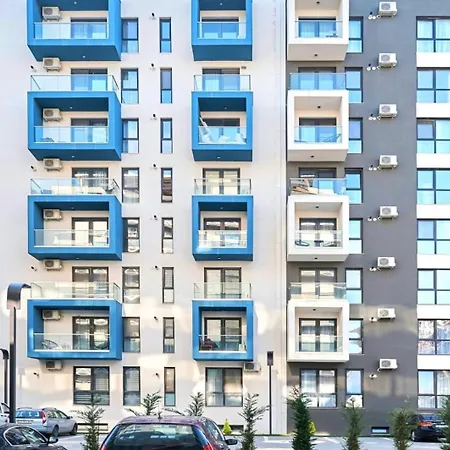 N10 By Aleezzi Apartment